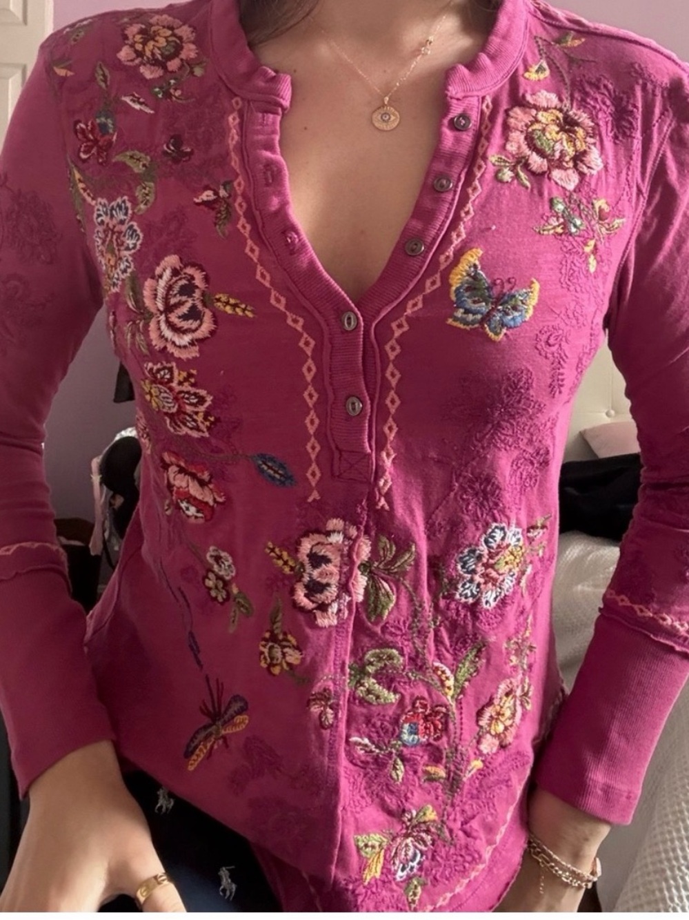 Sundance Pink Cotton Embroidered Long Sleeve Hensley in small